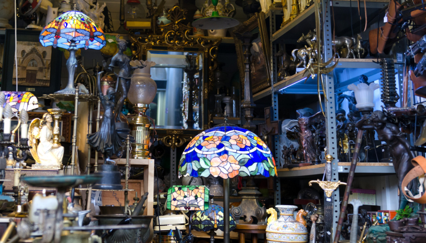 Jessy Jeulin, le brocanteur qui achète (presque) tout en Sarthe